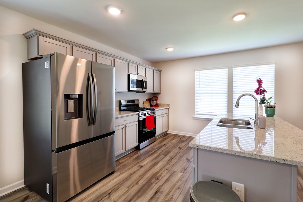 607 Ridgeland