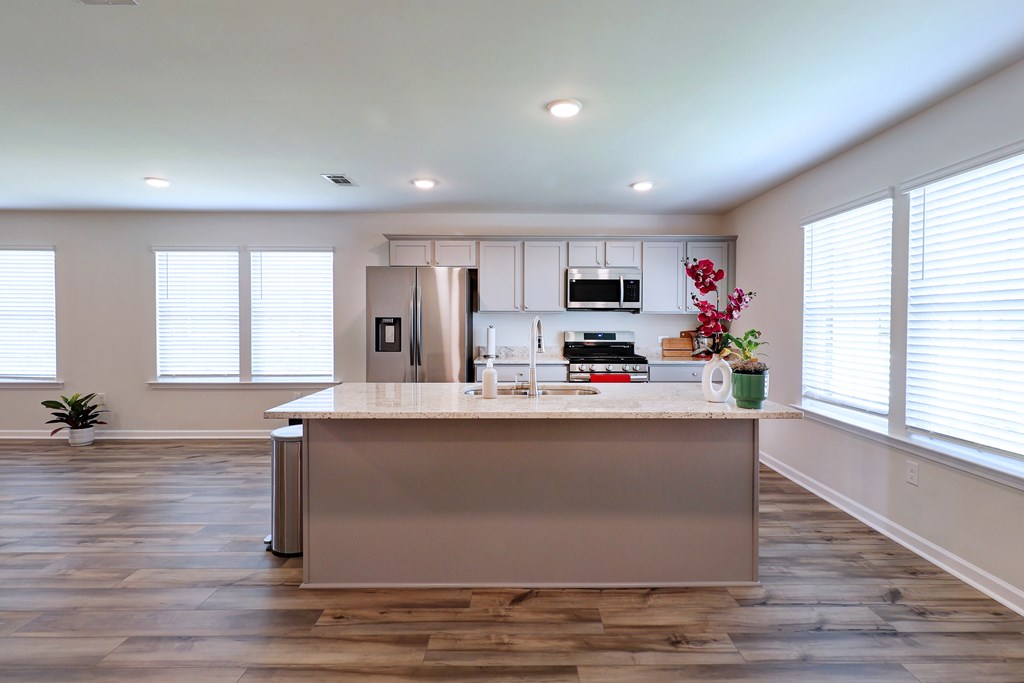 607 Ridgeland