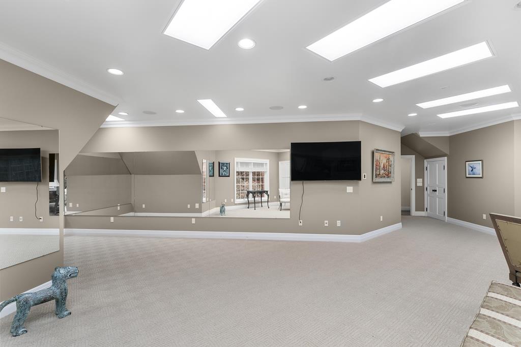 701 Liveoak Trail
