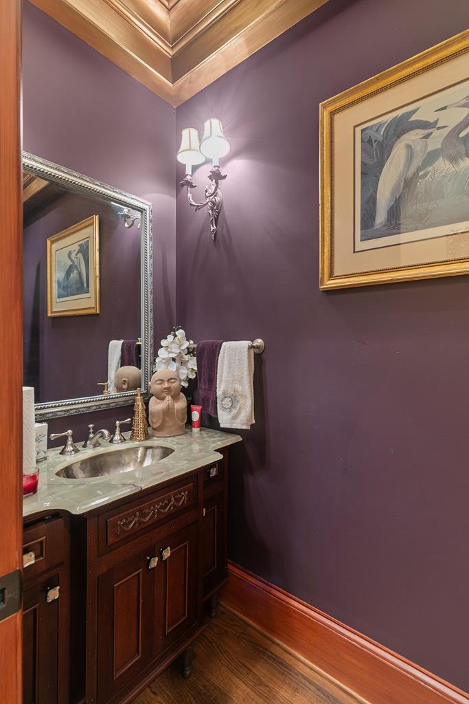 701 Liveoak Trail