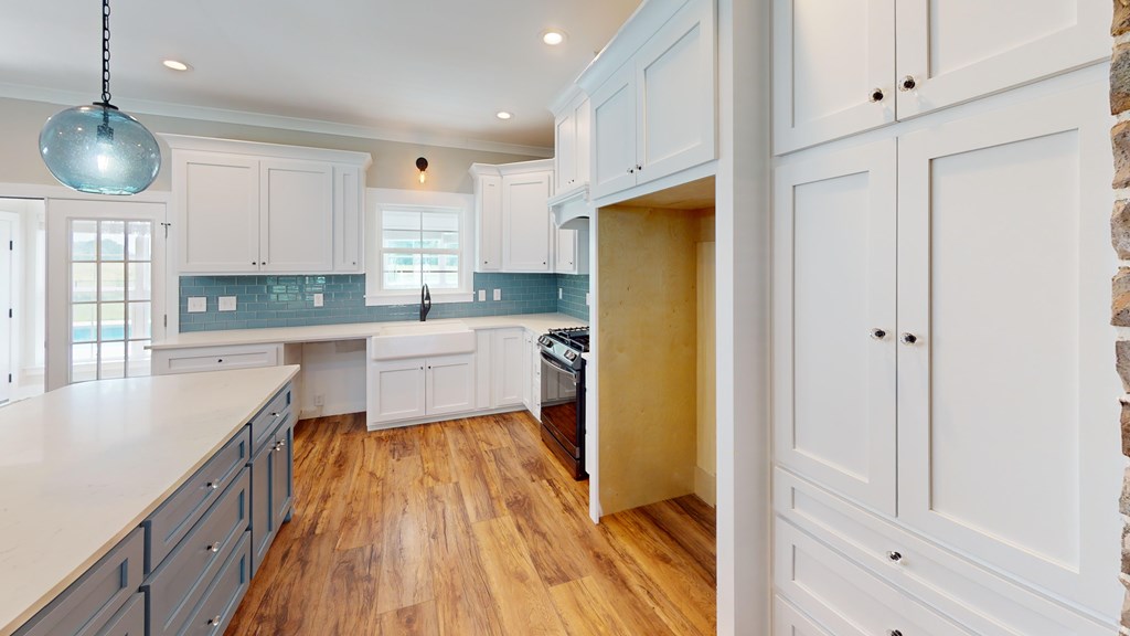 2809 N County Road 19