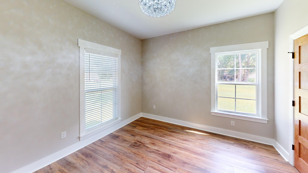 2809 N County Road 19