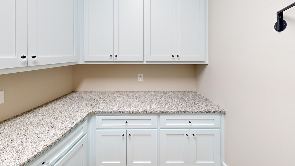 2809 N County Road 19