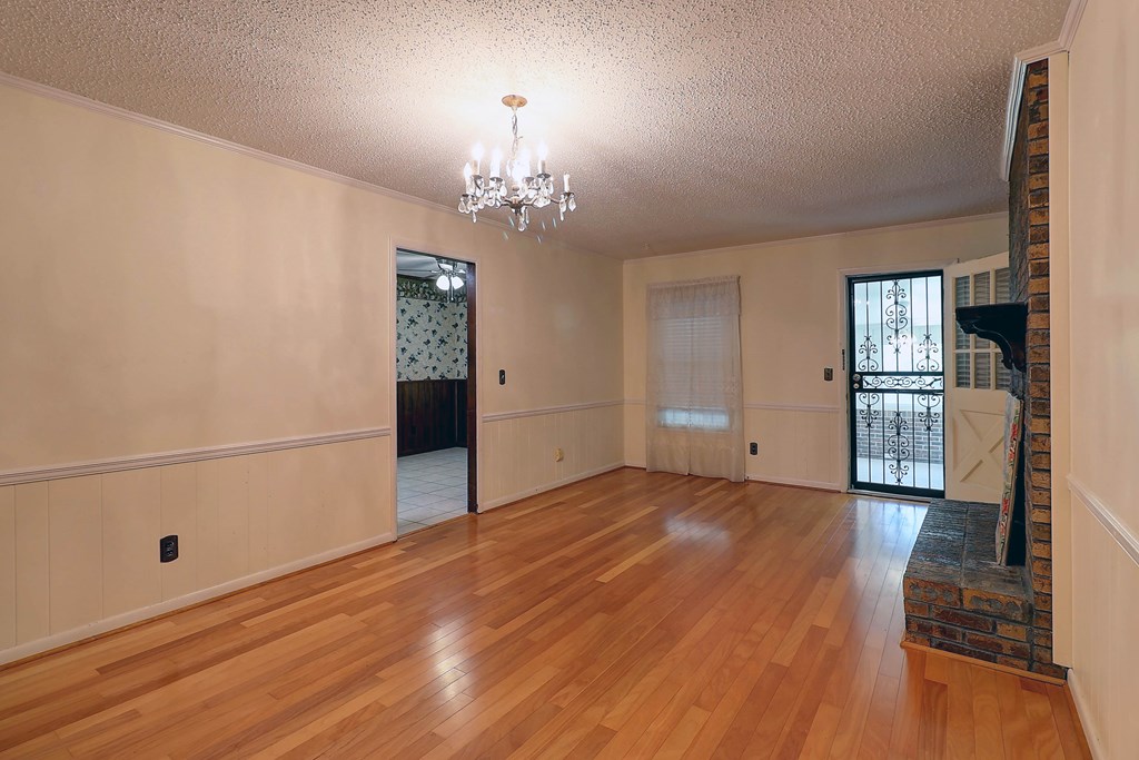 4011 Woodberry Drive