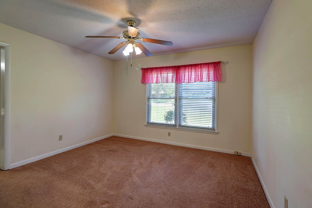 4011 Woodberry Drive