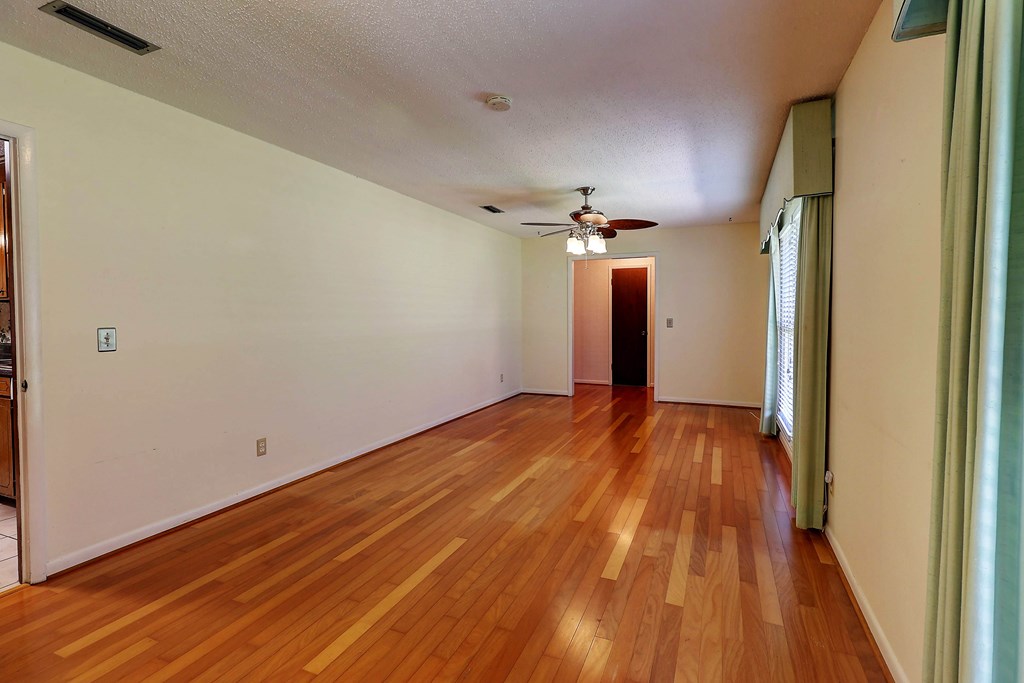 4011 Woodberry Drive