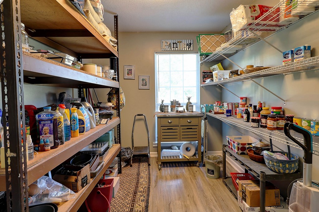 1014 Jeulia Saunders Road