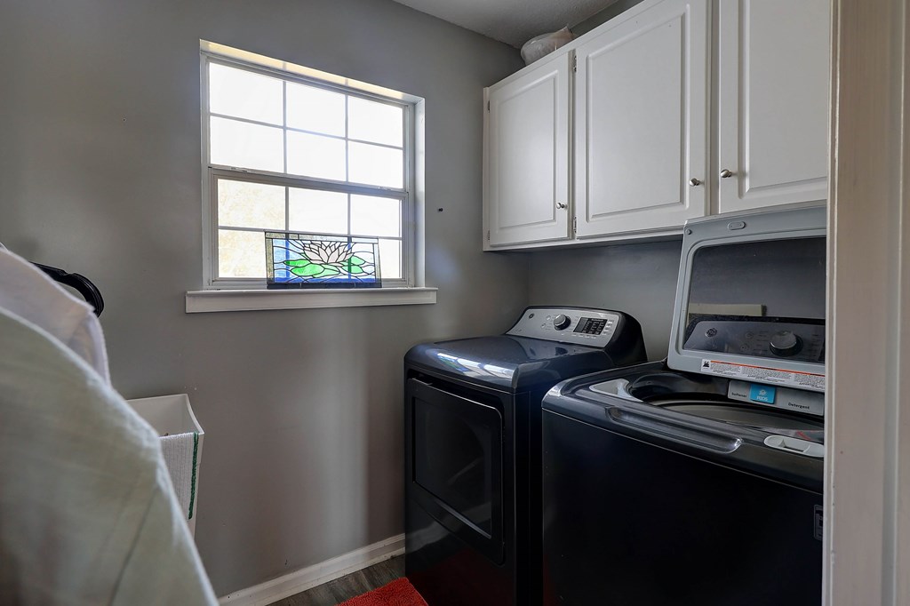 1014 Jeulia Saunders Road