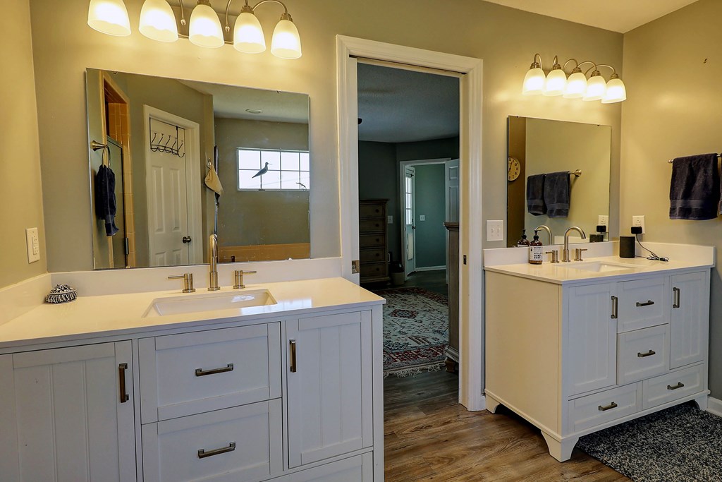 1014 Jeulia Saunders Road