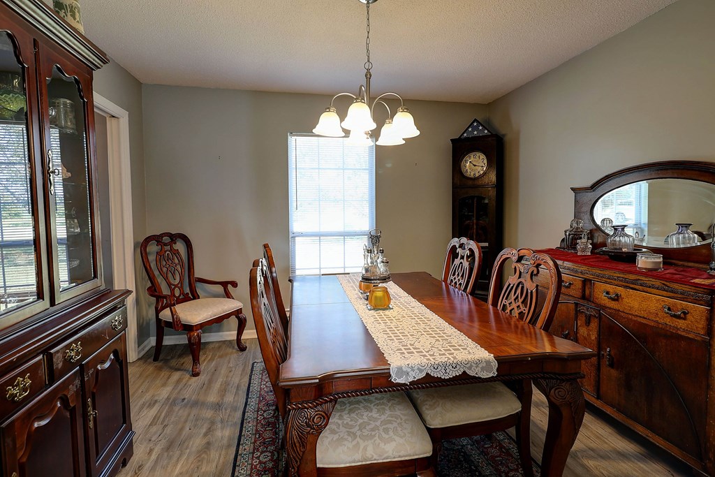 1014 Jeulia Saunders Road