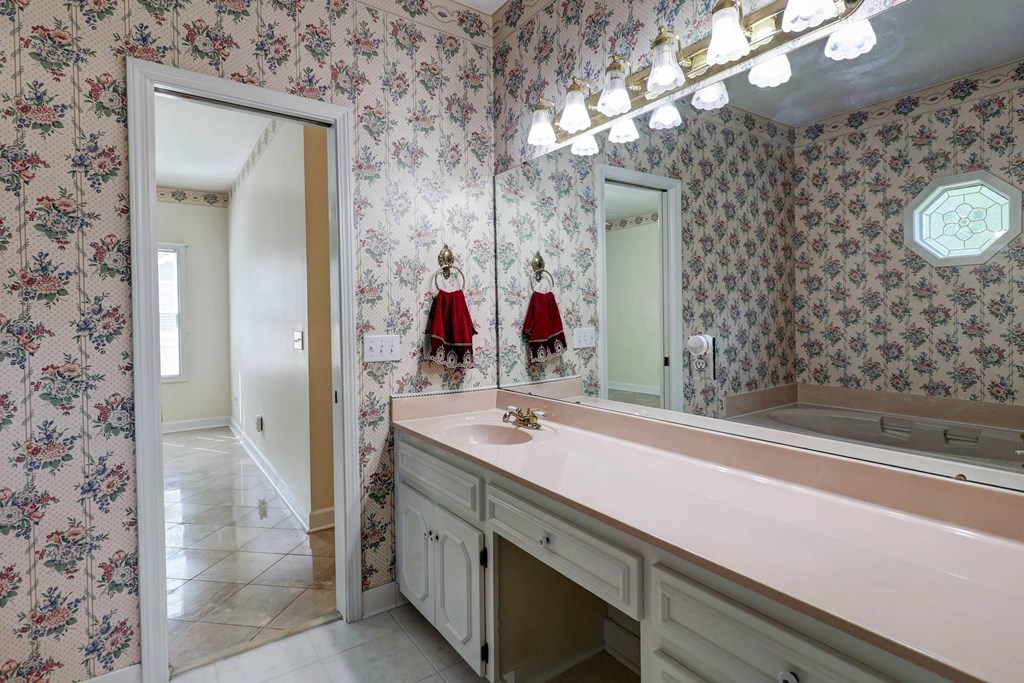 110 Sterling Ridge Ct.