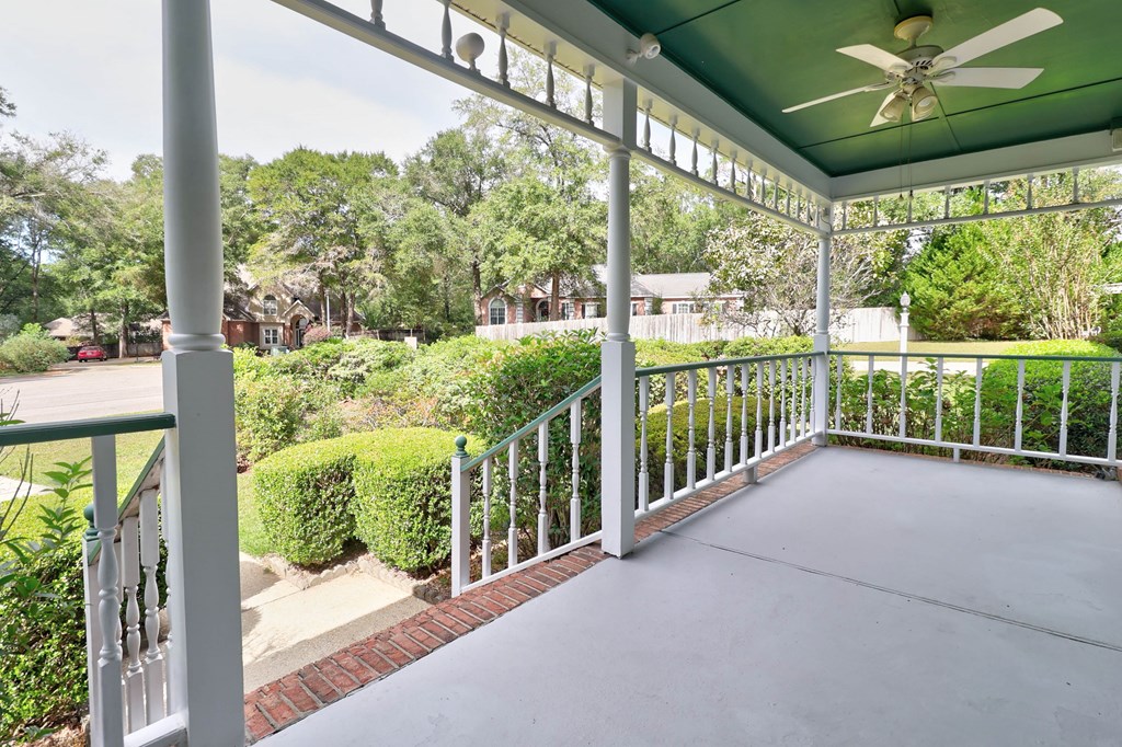 110 Sterling Ridge Ct.