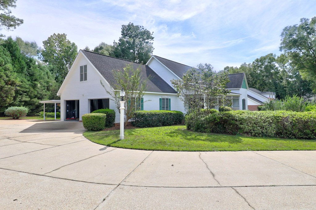 110 Sterling Ridge Ct.