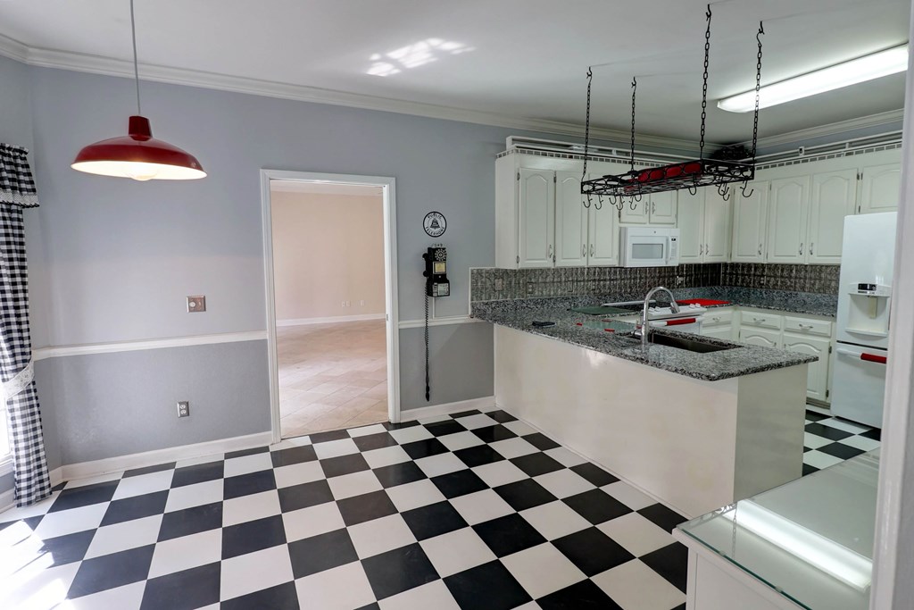 110 Sterling Ridge Ct.