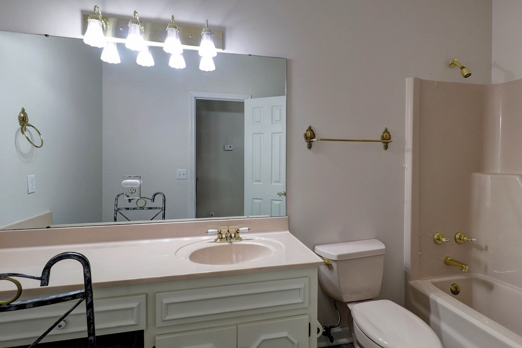 110 Sterling Ridge Ct.