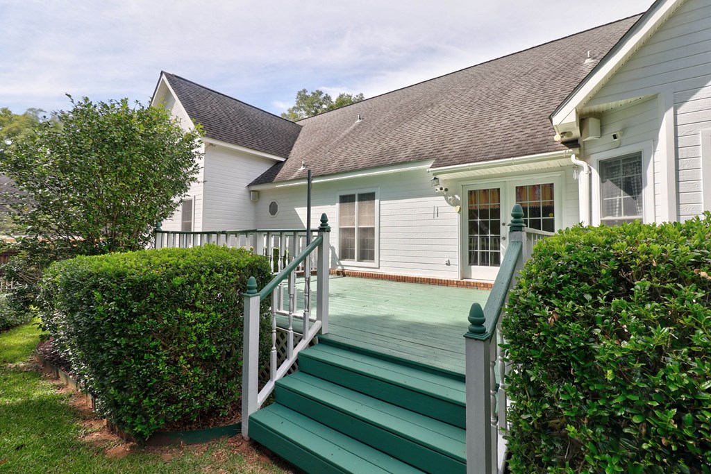 110 Sterling Ridge Ct.