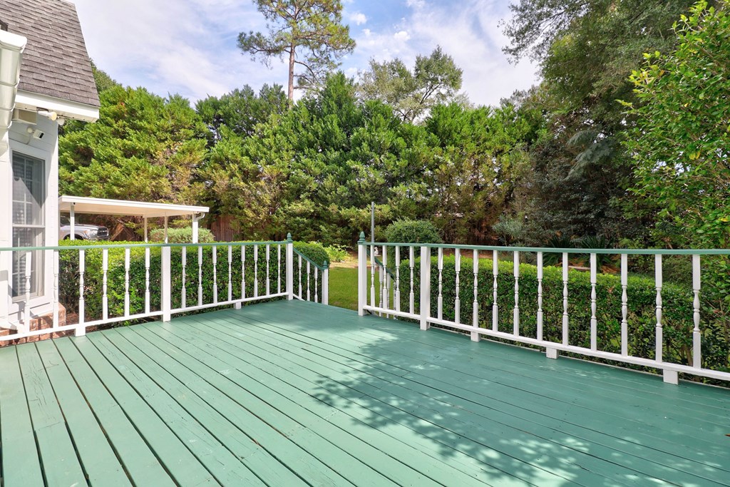 110 Sterling Ridge Ct.