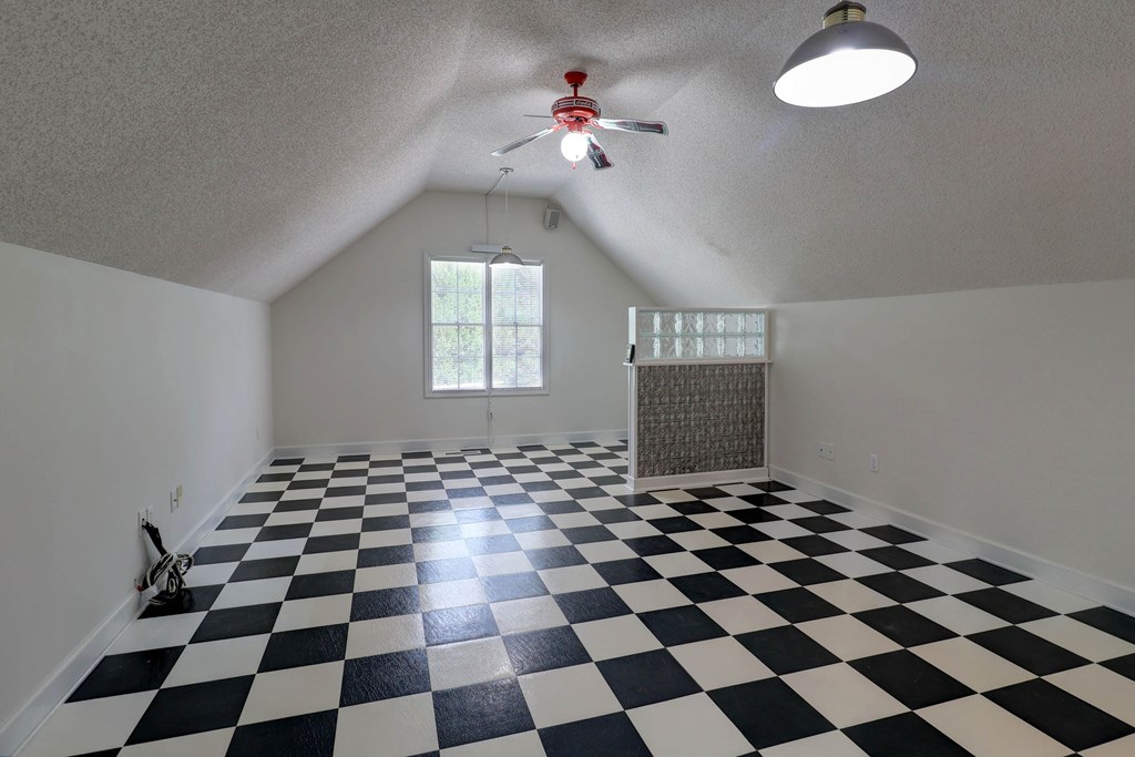 110 Sterling Ridge Ct.