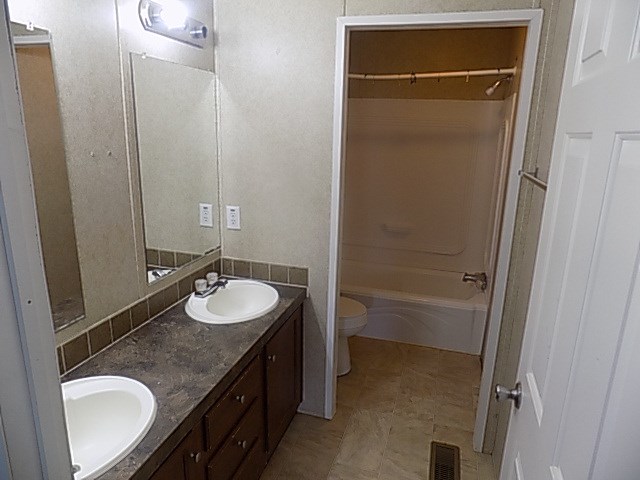 200 Little Oaks Court