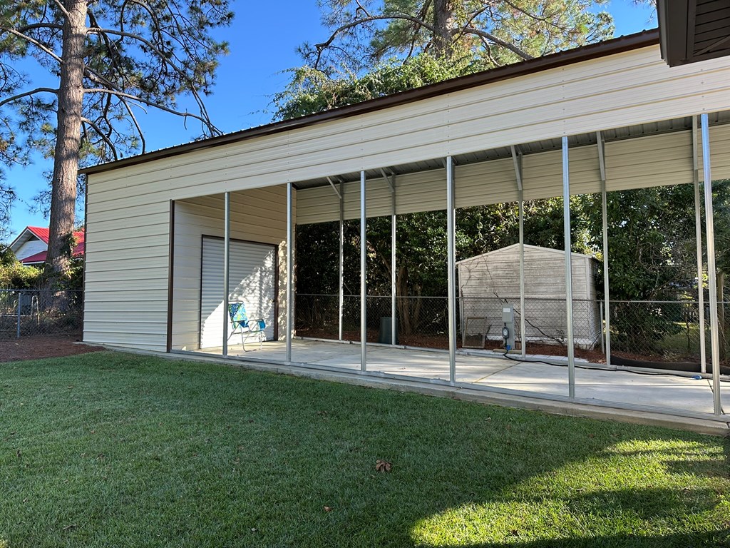 2511 Stonebridge Rd.