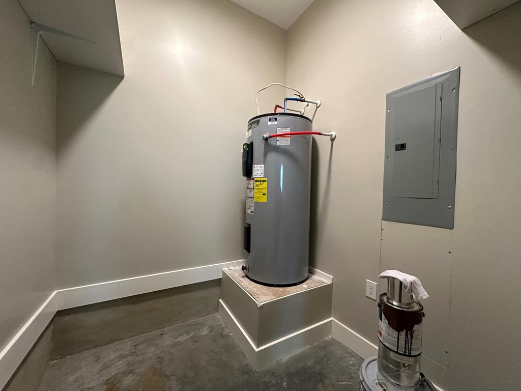 2511 Stonebridge Rd.