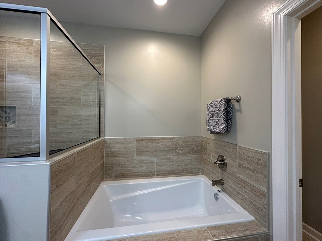 2511 Stonebridge Rd.