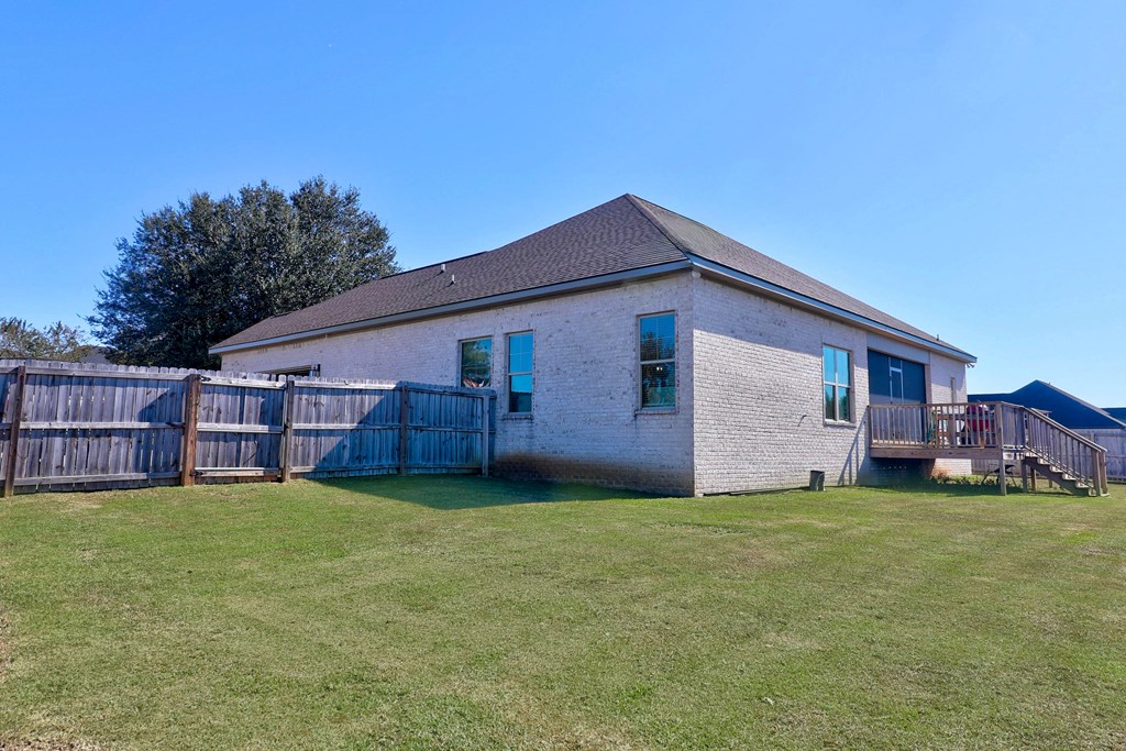 201 Weeping Willow Trail