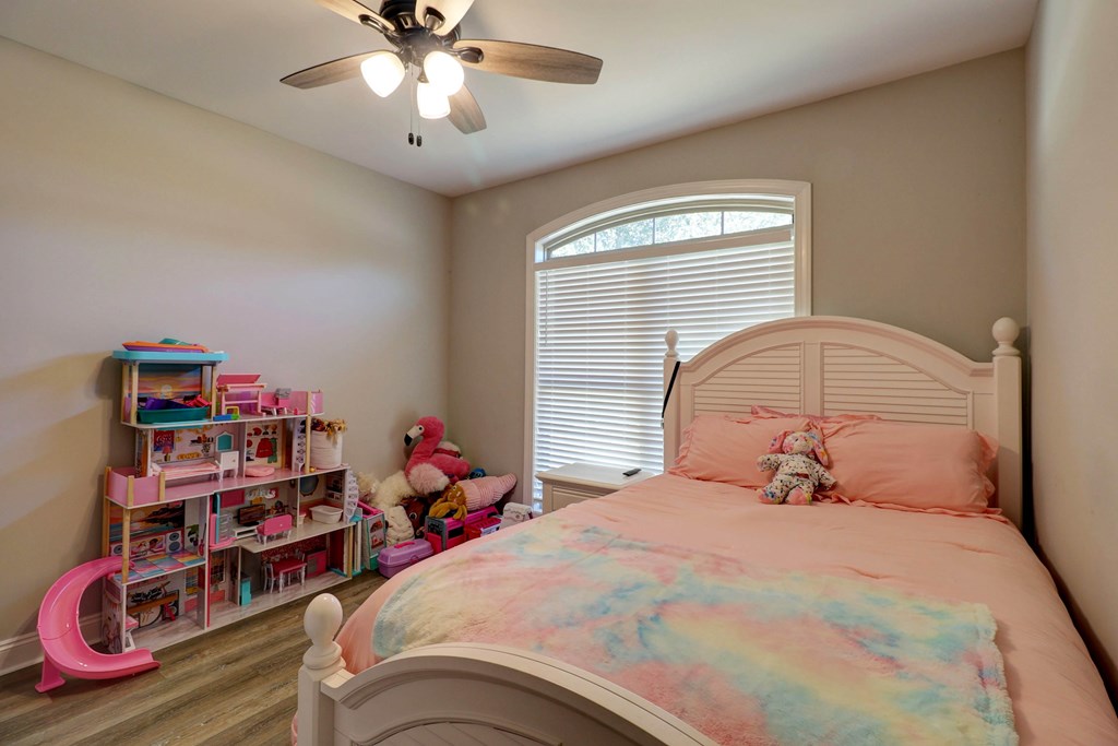 201 Weeping Willow Trail