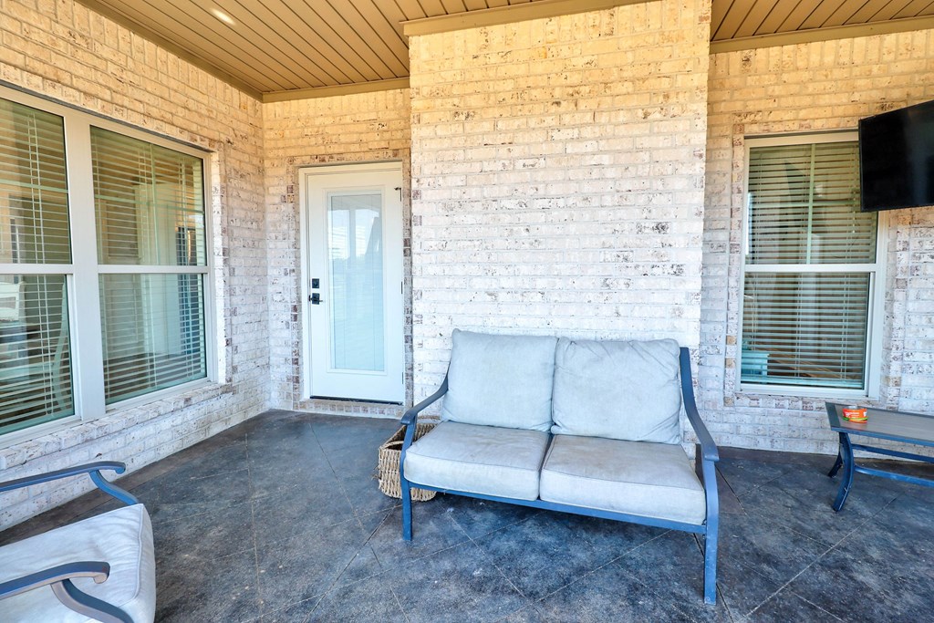 201 Weeping Willow Trail