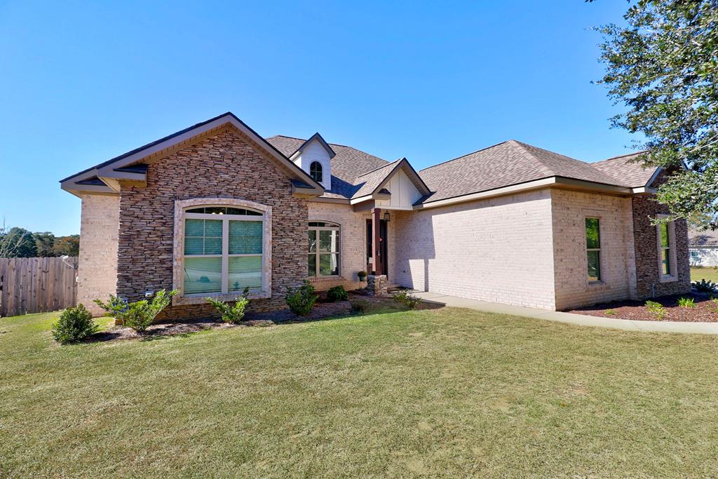 201 Weeping Willow Trail