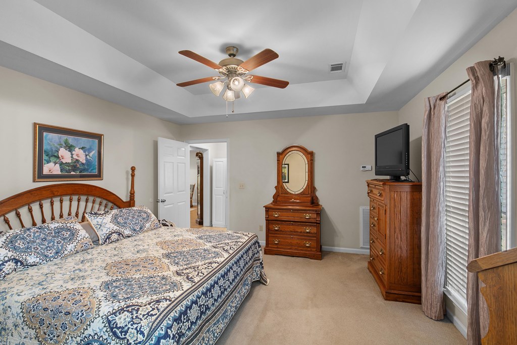 10135 S County Rd 59