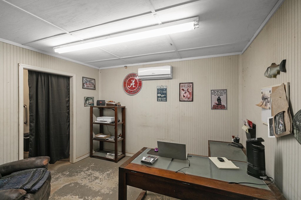 10135 S County Rd 59