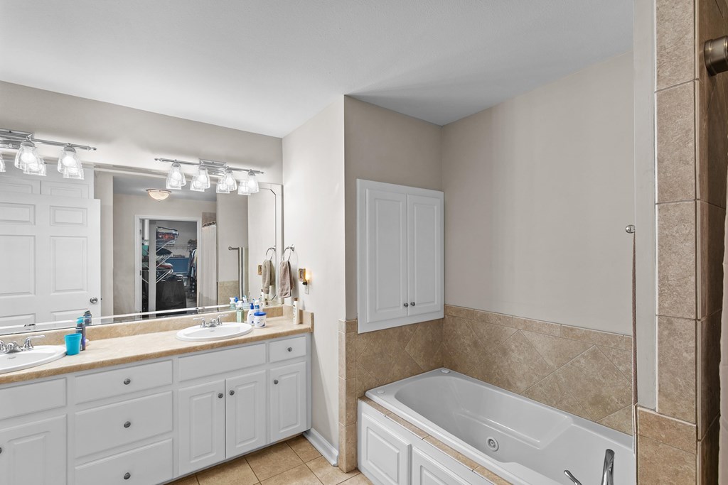 10135 S County Rd 59