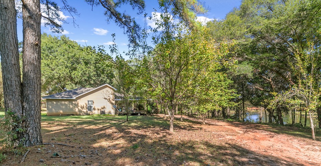 10135 S County Rd 59