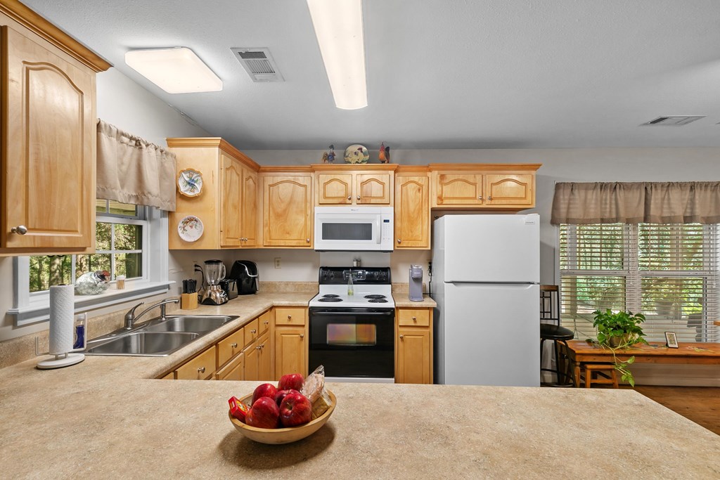 10135 S County Rd 59