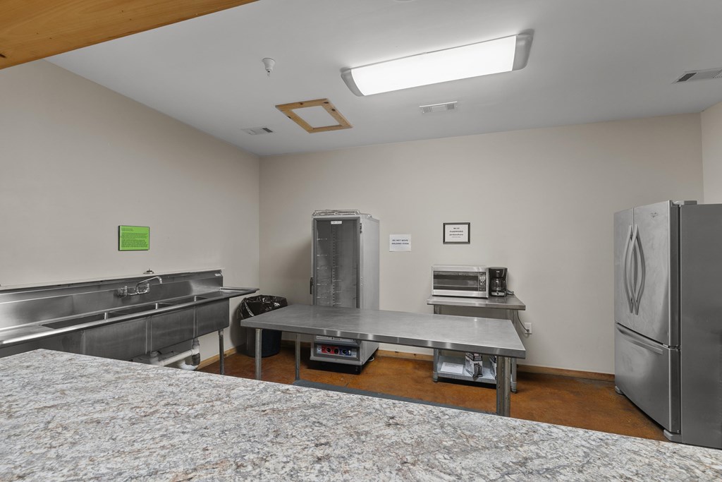 10135 S County Rd 59