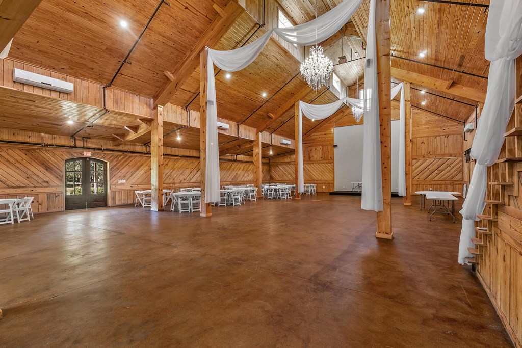 10135 S County Rd 59