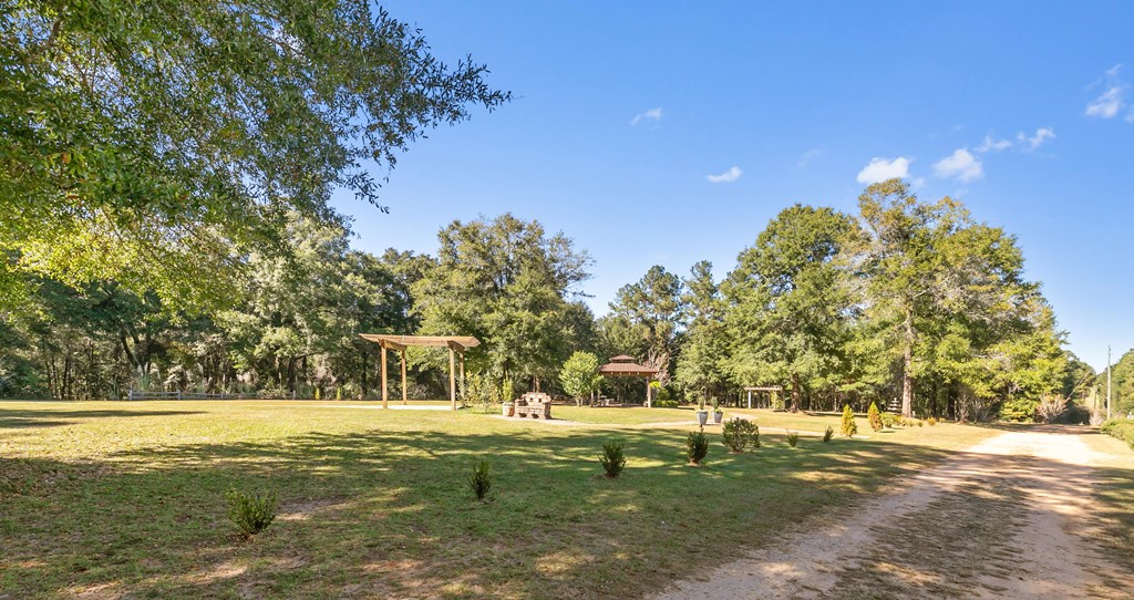 10135 S County Rd 59