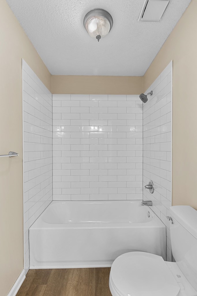 404 Summerrain Terrace