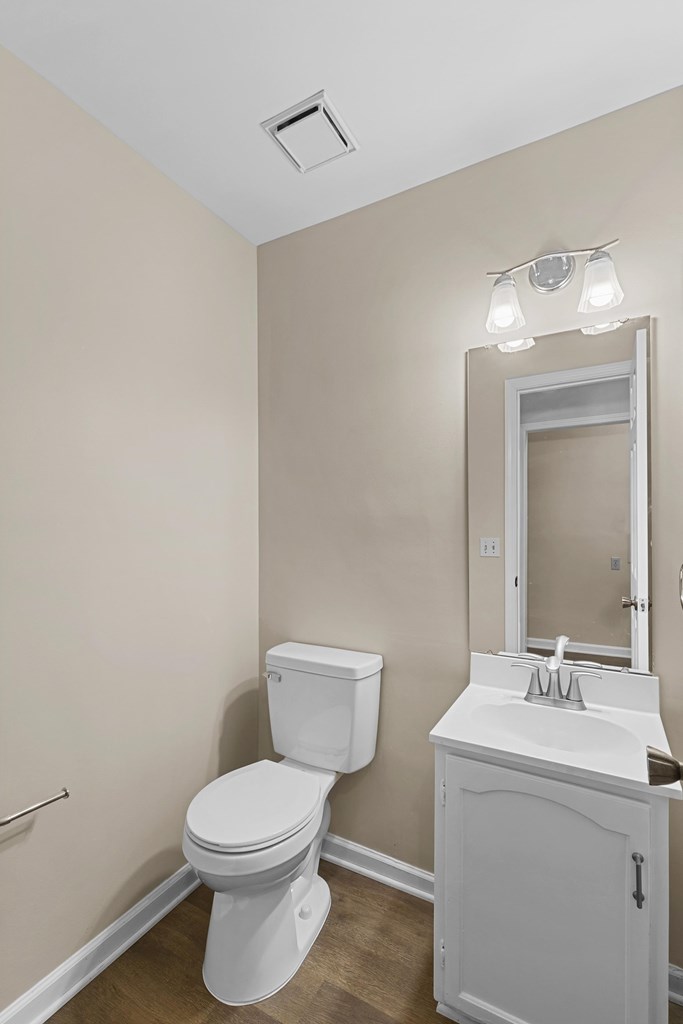 404 Summerrain Terrace