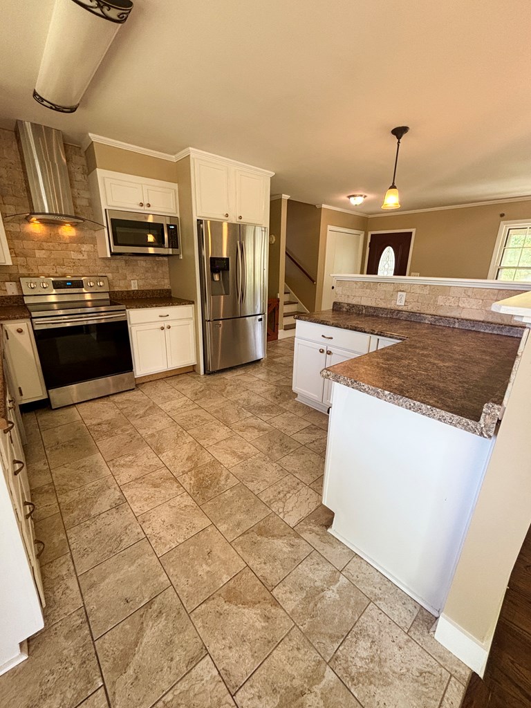 2203 Stonebridge Rd.