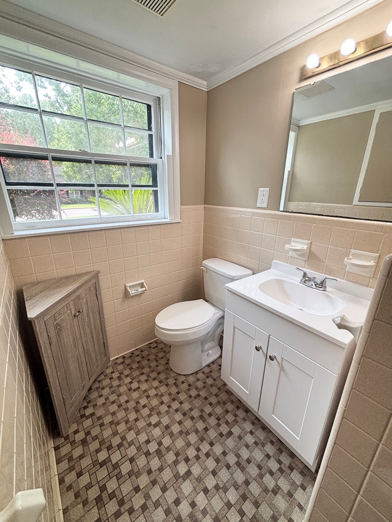 2203 Stonebridge Rd.