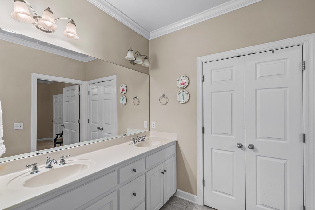 607 Jamestown Boulevard