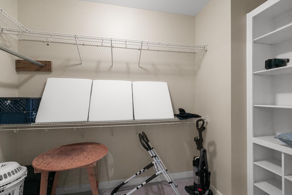 607 Jamestown Boulevard