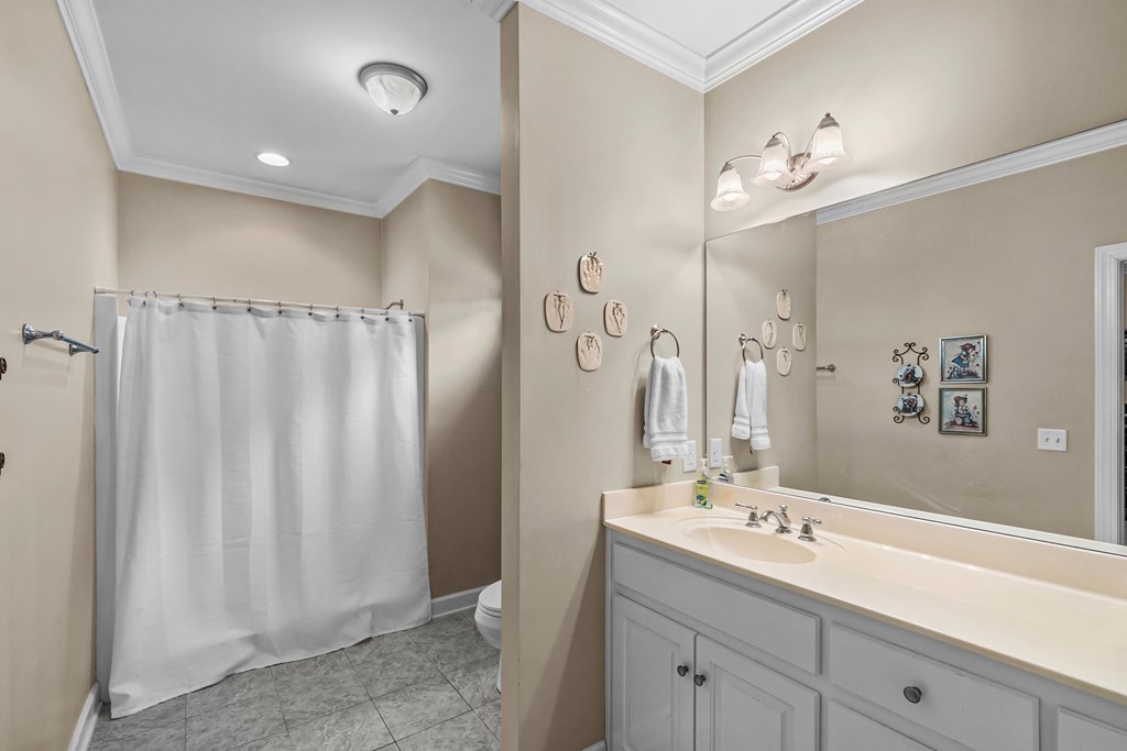 607 Jamestown Boulevard