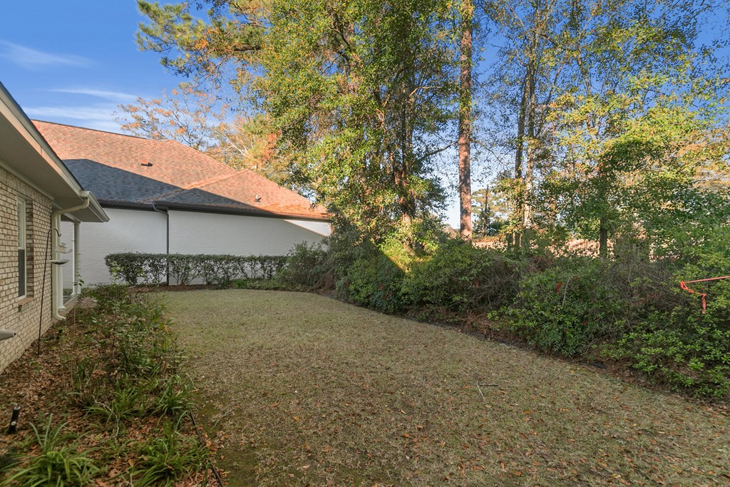 607 Jamestown Boulevard