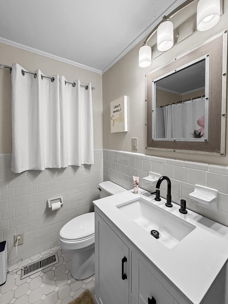 3310 County Road 203