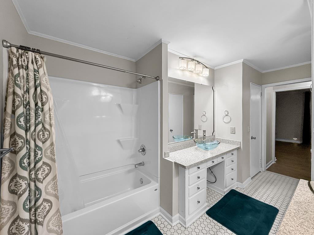 3310 County Road 203