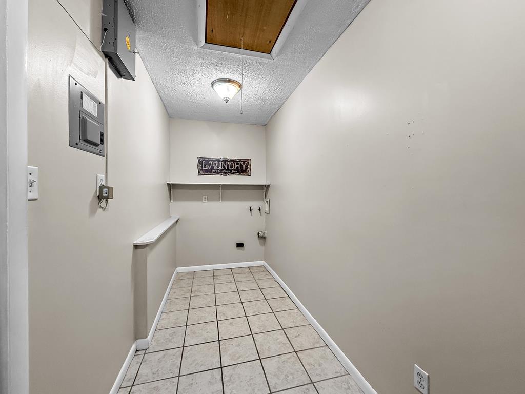 3310 County Road 203