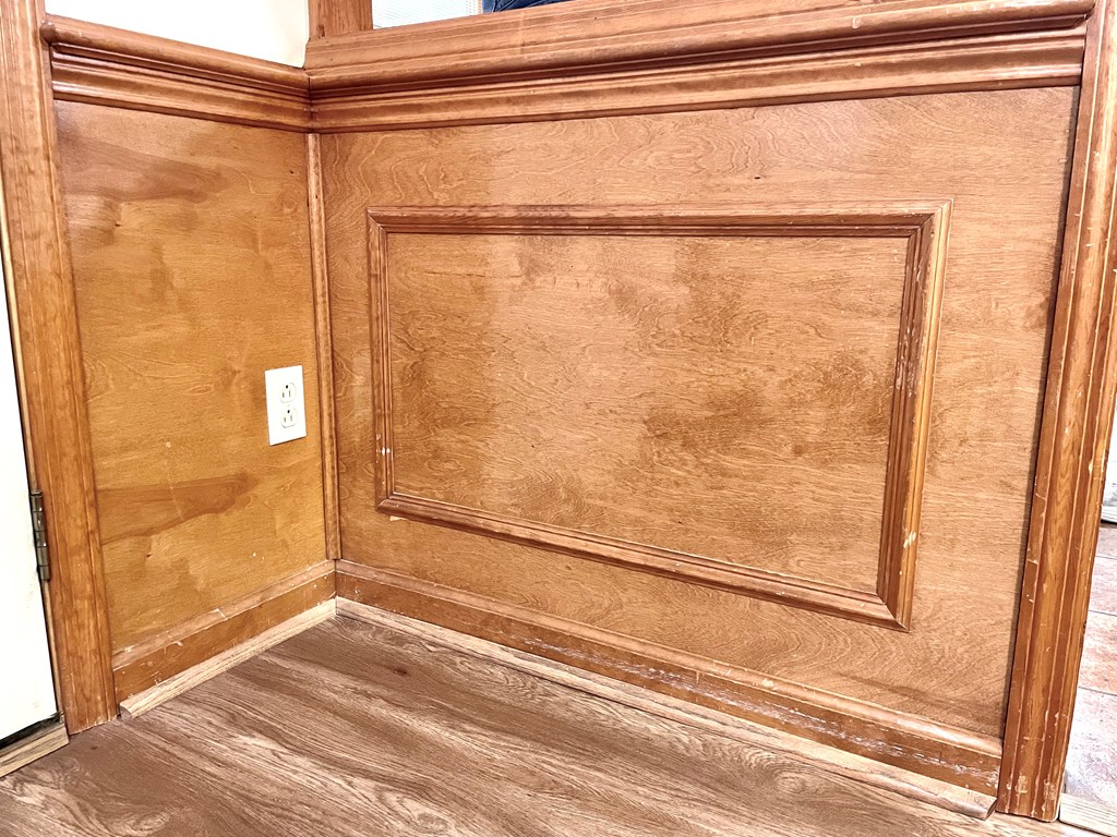 1604 Montcliff Drive